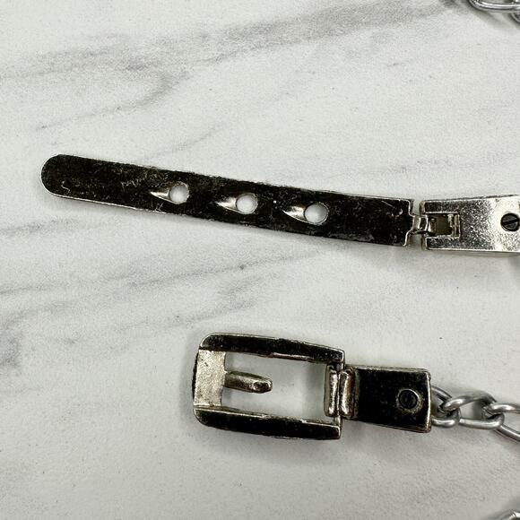 Silver Tone Metal Chain Link Belt Small Minimalist ✨ - Picture 5 of 11